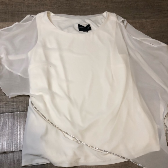 Beautiful going out top shirt with crystal plus size - Picture 10 of 11
